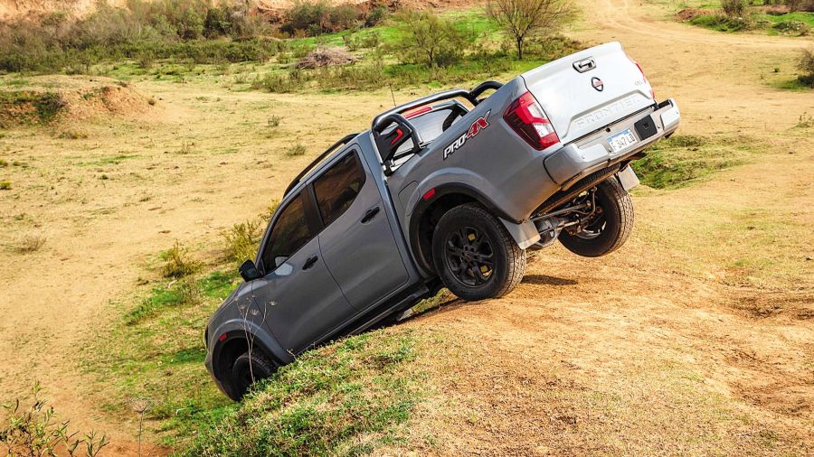 Comparativo Hilux Amarok Frontier