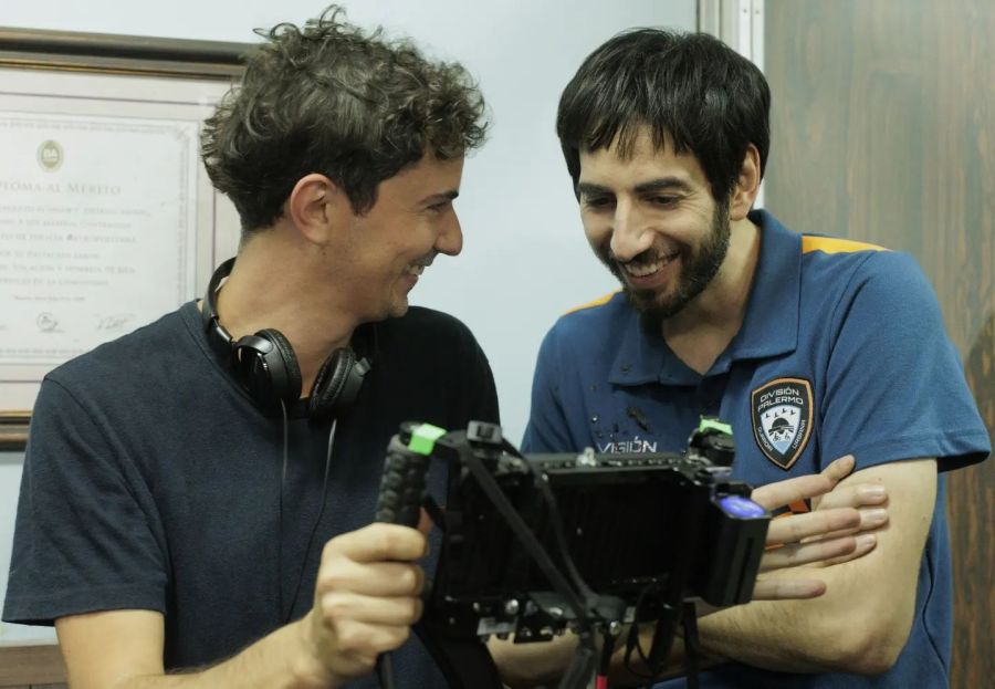División Palermo: quién es Santiago Korovsky, protagonista de la serie furor de Netflix
