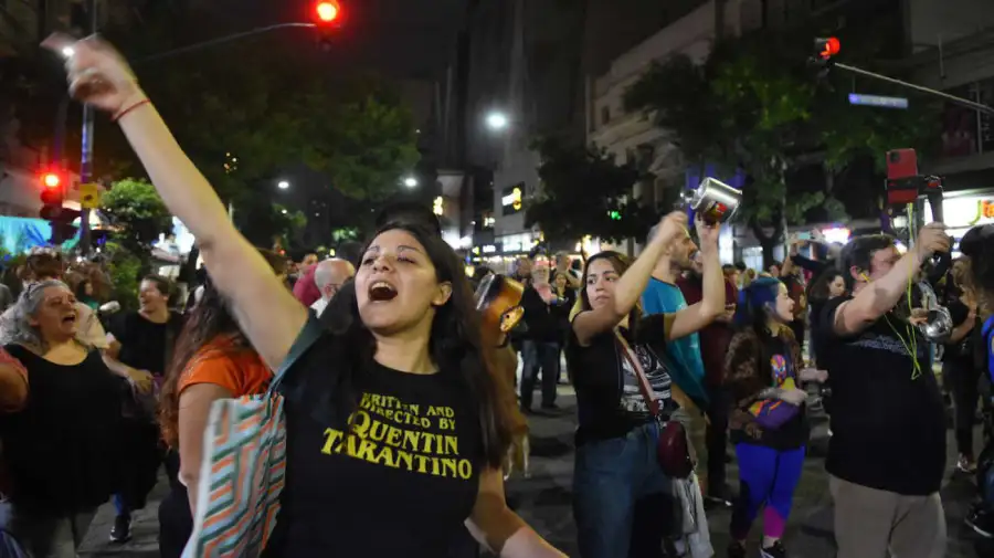 Cacerolazo en caballito 20231220
