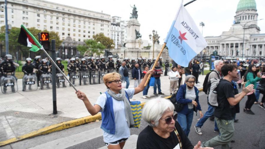 Marcha de jubilados20250507