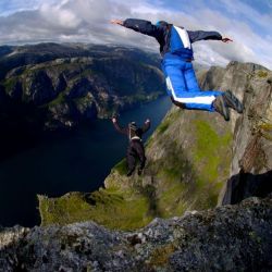 Salto Base