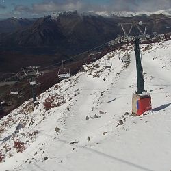 La nevada se debió a las intensas lluvias que se registraron durante el pasado sábado 1 en la mencionada región patagónica. 