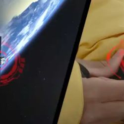 El O-BOY no depende de datos móviles para funcionar, solamente utiliza su conexión satelital. 