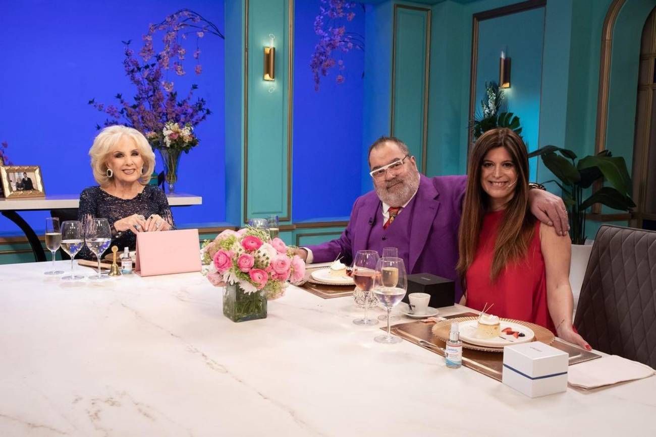 Las mejores fotos de la entrevista de Mirtha Legrand a Jorge Lanata y Elba Marcovecchio