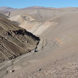 Cruce de la cordillera de Los Andes en 4x4 por el paso riojano Come Caballos.