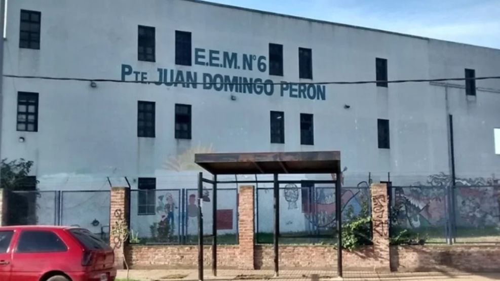 escuela Media Nº 6 Juan Domingo Perón donde acuchillaron a Bruno Ojeda