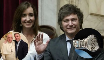 Javier Milei y su bastón presidencial 