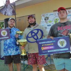 Una vez más la pesca fue una inyección a las economías regionales, con casi 4000 cañas en un torneo en Claromecó. (Foto: Omar Calafate). 