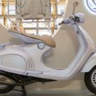 Vespa 946 Snake