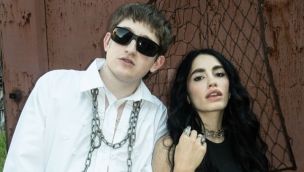 Lali Espósito y Dillom