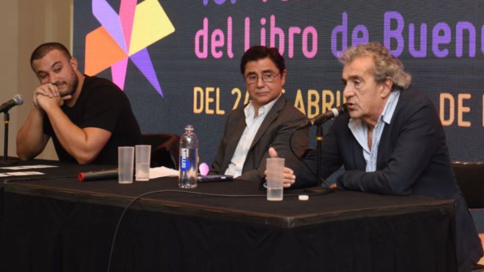 Jorge Fontevecchia en la Feria del Libro
