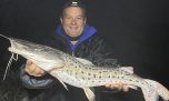 Bancar el frío en la pesca nocturna paga con creces en el norte bonaerense