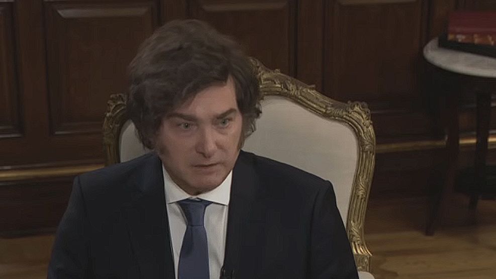 El presidente Javier Milei, en la entrevista con Esteban Trebucq en LN+.